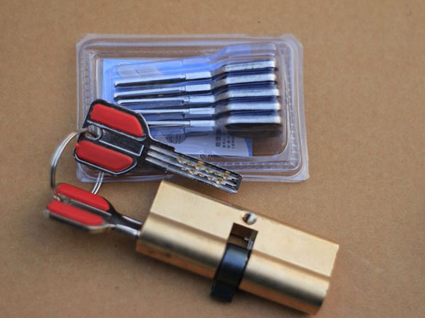 港口24小时上门开锁公司