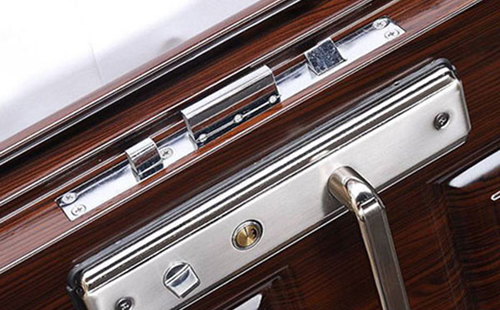 港口24小时上门开锁公司