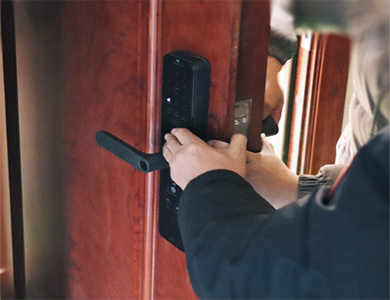 港口24小时上门开锁公司